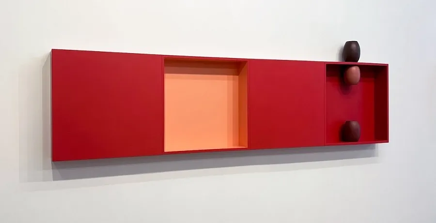 Points of View, 21, akryl på træ, 40 x 160 x 9 cm, 2024